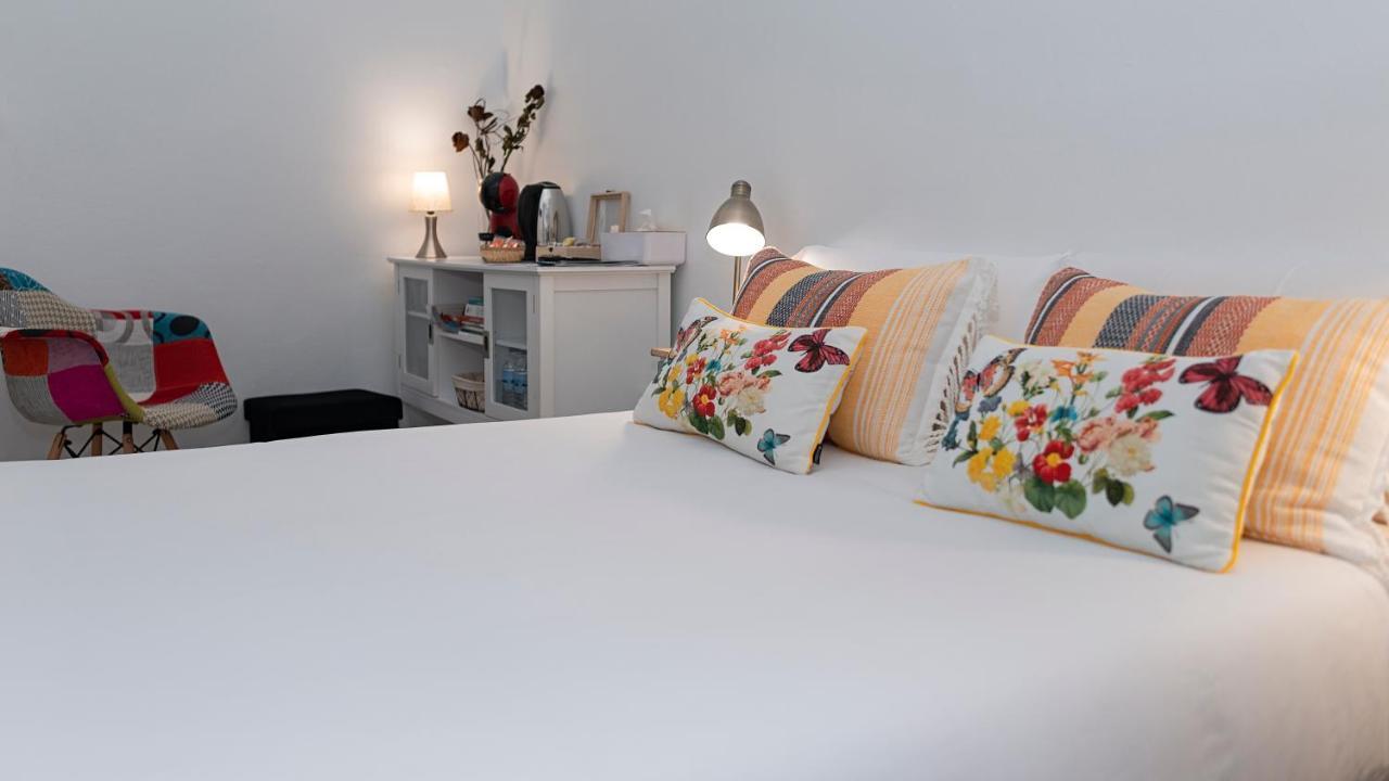 Hostal Santa Cruz Сантьяго-де-Компостела Экстерьер фото