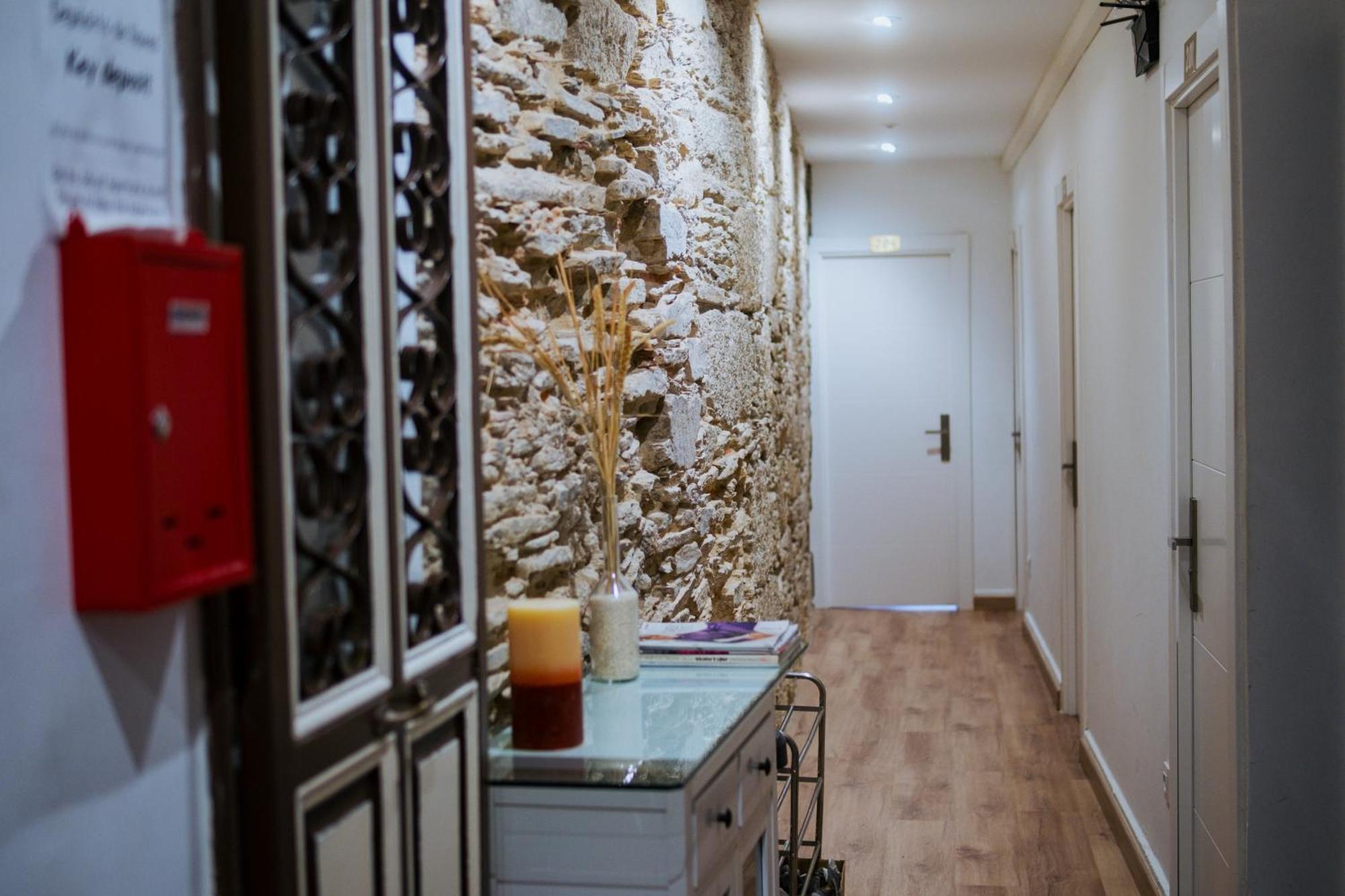 Hostal Santa Cruz Сантьяго-де-Компостела Экстерьер фото